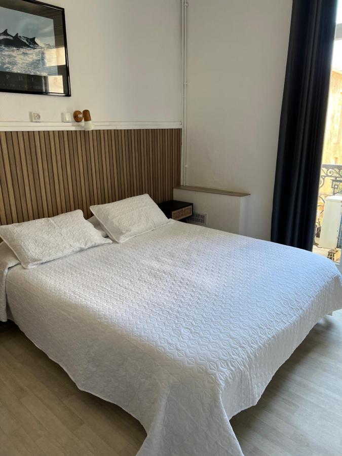 Hotel Restaurant Les Paquebots Port Vendres Room photo
