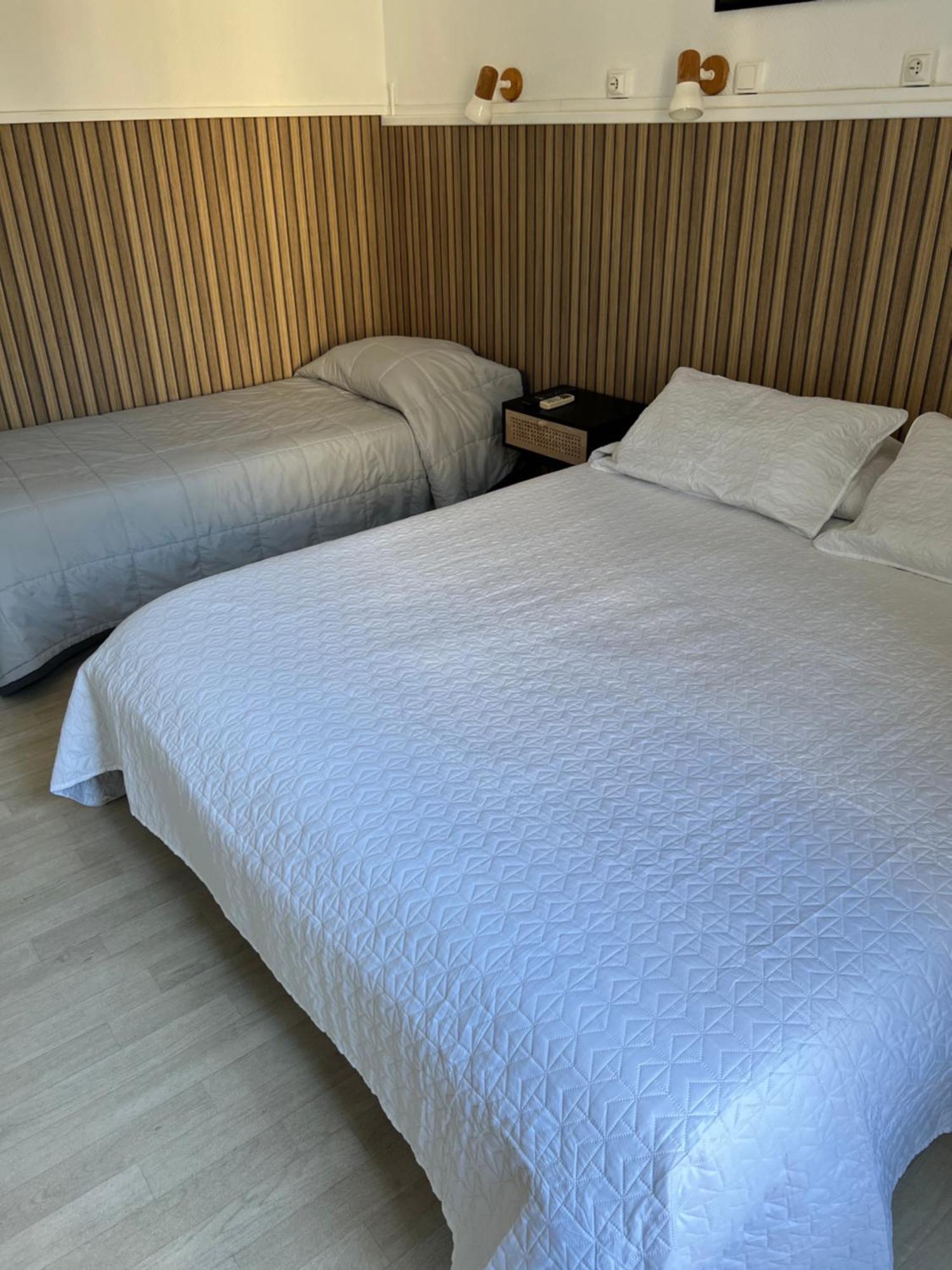 Hotel Restaurant Les Paquebots Port Vendres Room photo